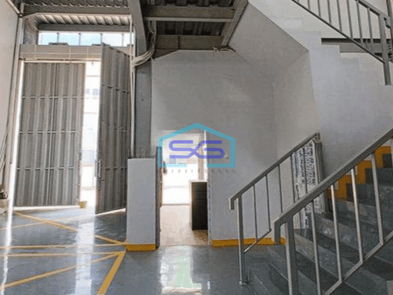 Dsewakan gudang + kantor 687m2 di Kalideres
