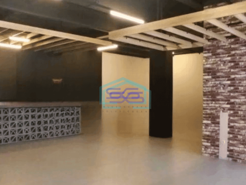 Disewakan Ruko 2 Lantai Luas Tanah  300 m² di Pasir Kaliki Bandung