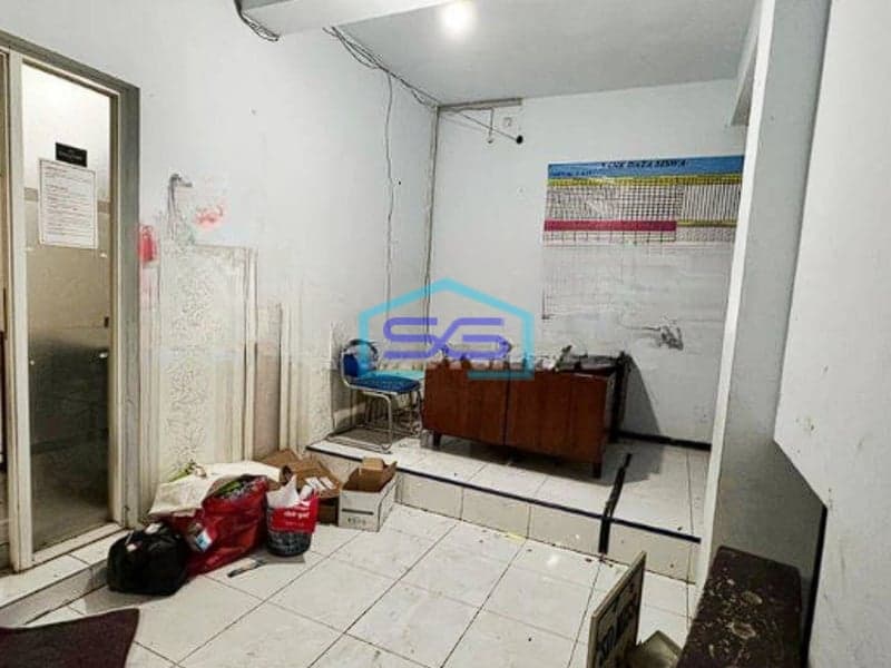 Disewakan Ruang Usaha Siap Pakai LB 700m2 Strategis Pinggir Jalan