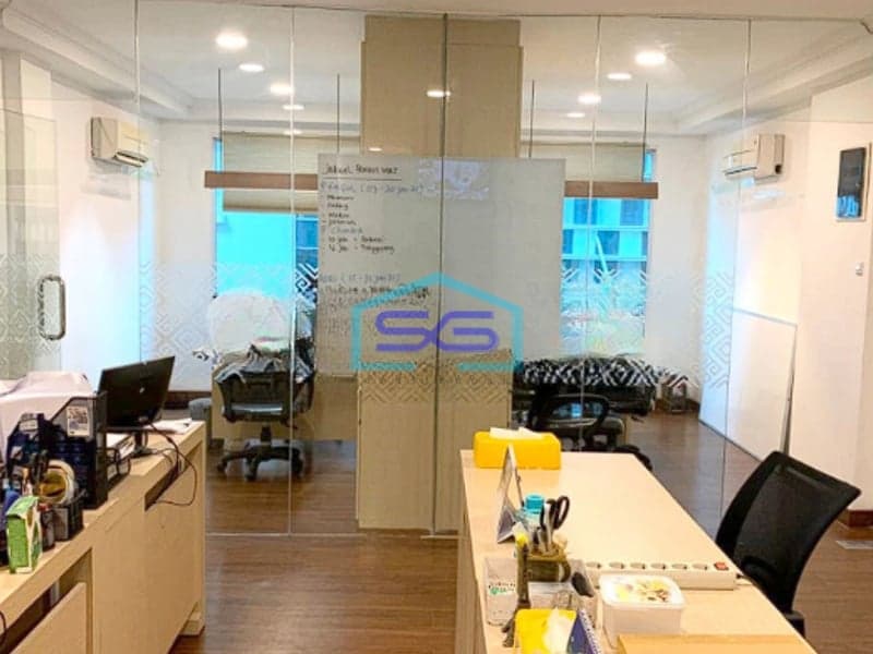 Dijual Cepat Ruko Central park Podomoro City 4 Lantai Jakarta Barat LB 324m2