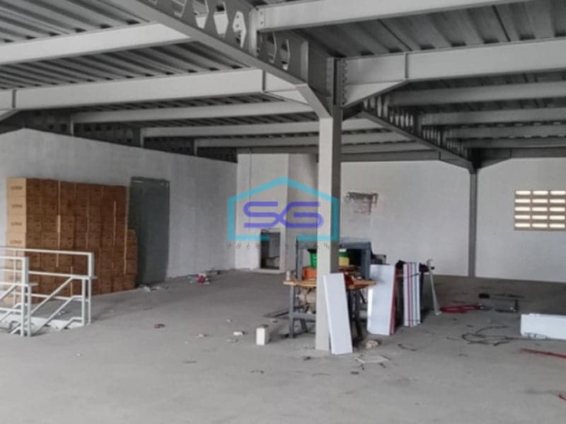 Dijual Gudang Dan Kantor Masuk Kontainer Dekat Bandara di Kalideres Jakarta Barat LB 1800m2