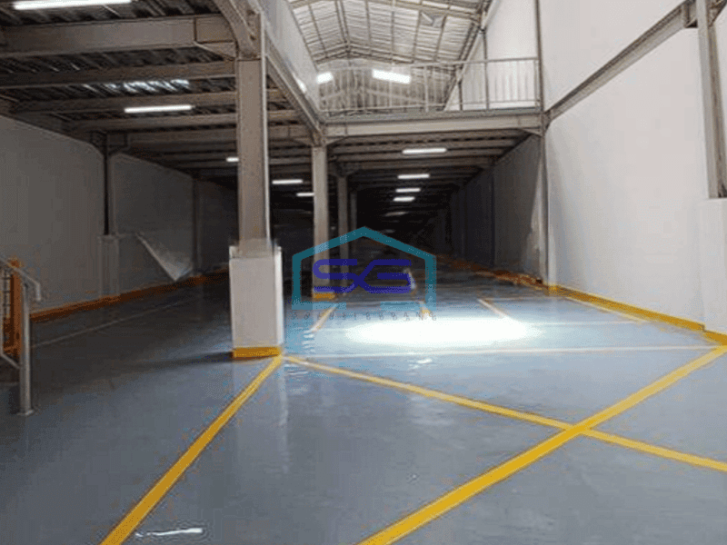 Disewakan gudang + kantor bagus siap pakai di Kalideres