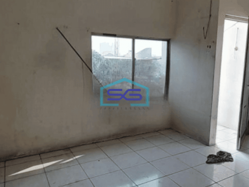Disewakan Ruko Luas Bangunan 240 m² di Tambora Jakarta Barat