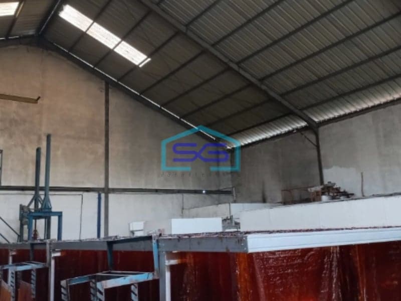 Dijual Gudang Siap Pakai di Mainroad Nanjung Bandung LT 1712m2