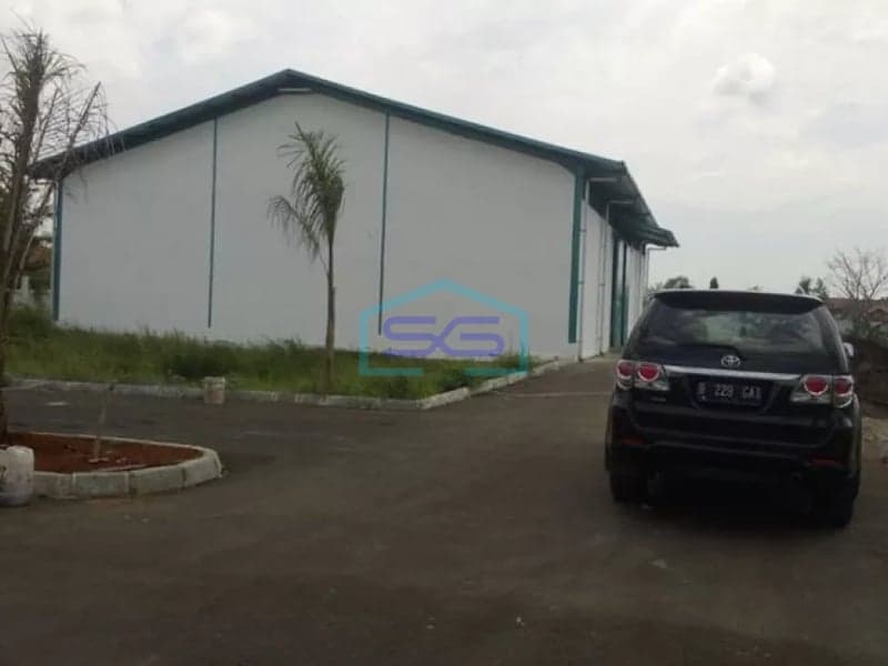 Dijual gudang di Pantura luas tanah 5000m luas bangunan 650m