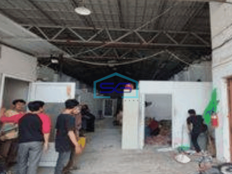 Dijual Gudang Murah Hadap Jalan 12x50 di Duri Kosambi Jakarta Barat