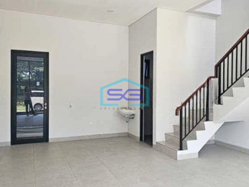 Disewakan Ruko Di Kota Wisata Jakarta Timur Selangkah Dari Pintu Toll LB 180m2