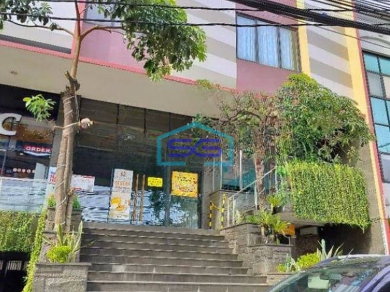Dijual Ruko 4 Lantai Di Lokasi Yang Sangat Strategis Di Jakarta Selatan LB 1200m2