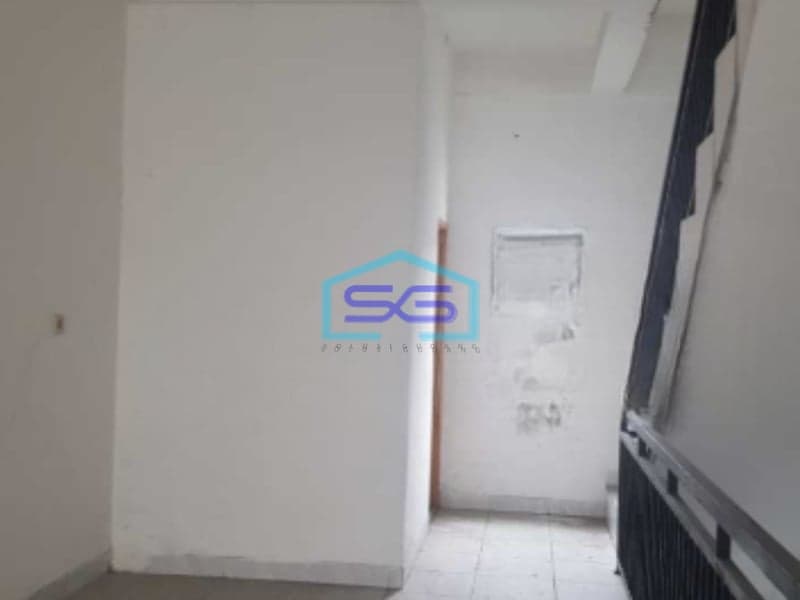 Disewakan Ruko Murah 3 Lantai Luas Bangunan 300 m² Lokasi Tangerang