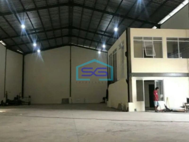 Dijual Gudang Besar Harga Terjangkau Lokasi di Cengkareng Jakarta Barat LT 1600m2
