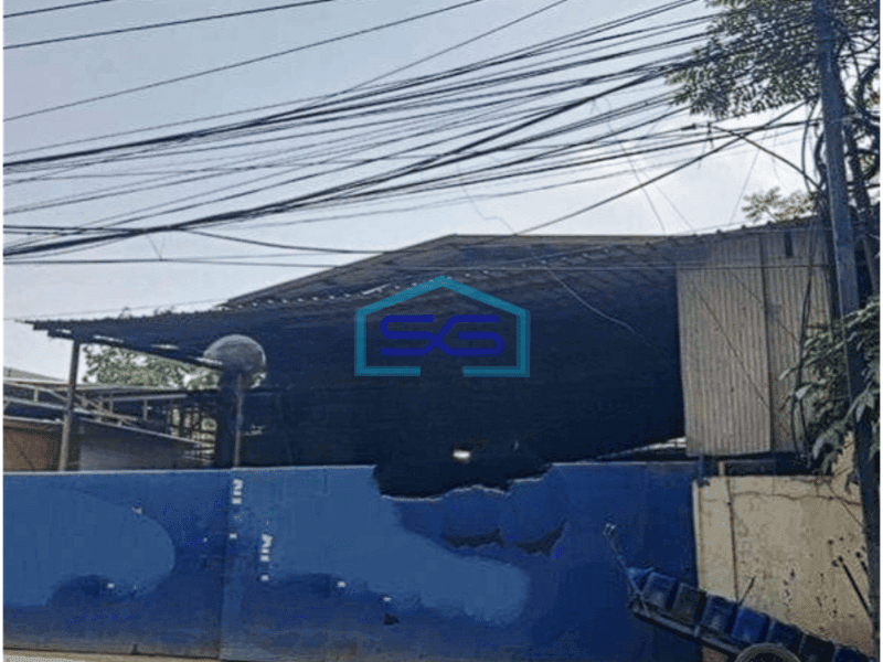 Dijual gudang bagus siap pakai di Kamal Tegal Alur