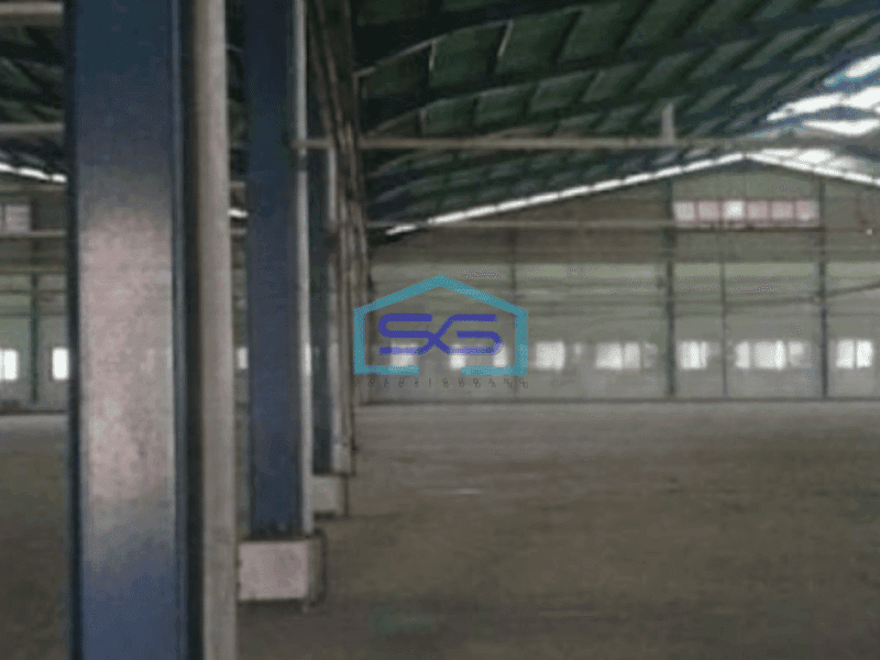 Dijual Gudang Bekas Pabrik Luas Bangunan 5000 m² di Ciampel Karawang