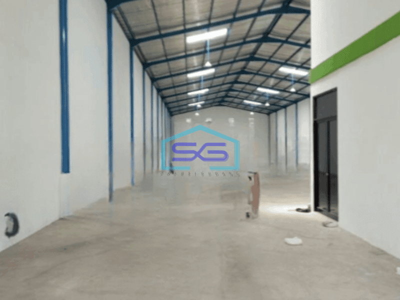 Disewakan Gudang Luas Bangunan  1850 m² di Andir Bandung
