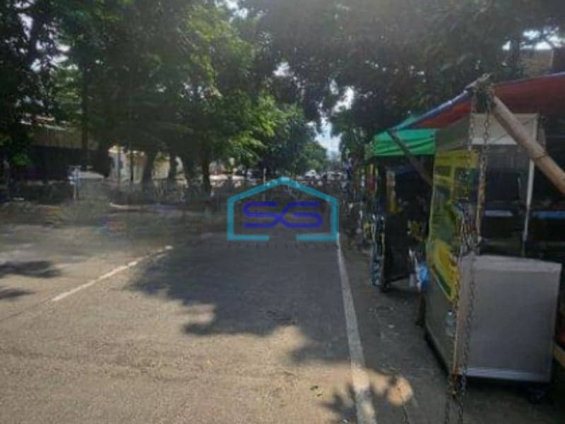 Disewakan Ruko di Sunter Jakarta Utara Luas Bangunan 800 m²