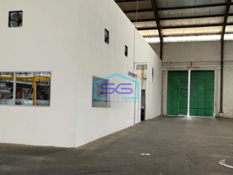 Disewakan Gudang Siap Pakai Terawat Luas Bangunan  10160 m² Lokasi Semarang