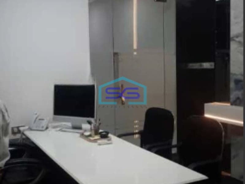 Dijual Ruko Siap Pakai Mewah di Raya Sukomanunggal Surabaya Luas Bangunan  289 m²