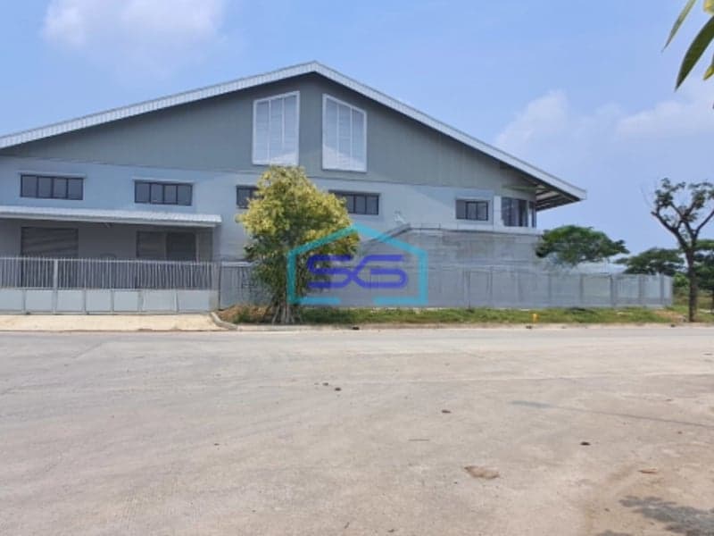 Disewakan Gudang Bagus Delta Silicon Lippo Cikarang Dekat Akses Pelabuhan LT 3600m2