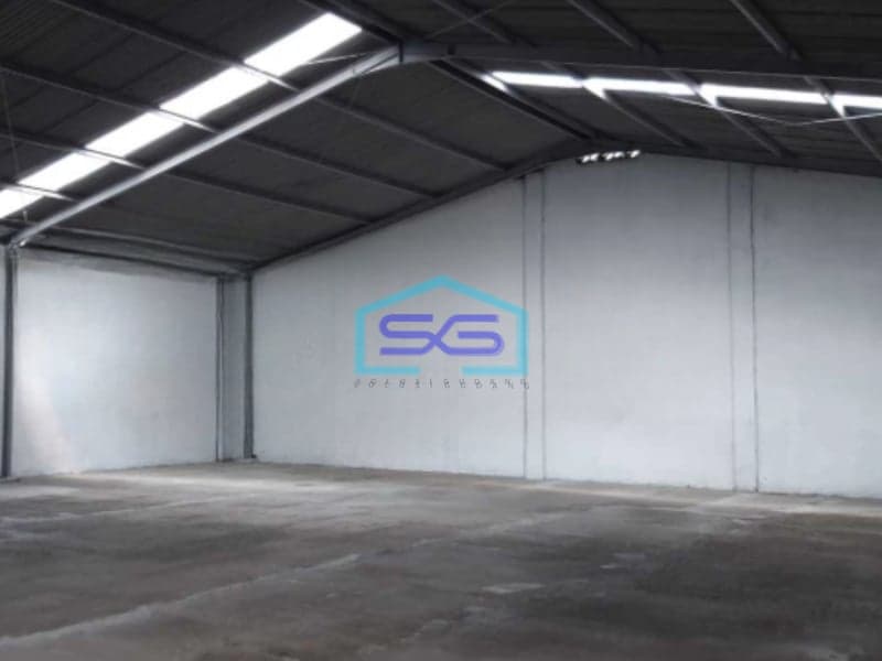 Disewakan Gudang Ada Kantor Luas Tanah 1050 m² Lokasi Bebas Banjir di Kiaracondong Bandung