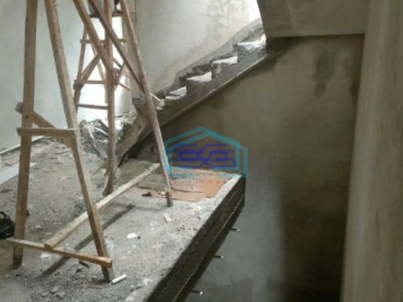 Di jual ruko baru mainroad holis Holis Cigondewah, Bandung Luas Bangunan  174 m²