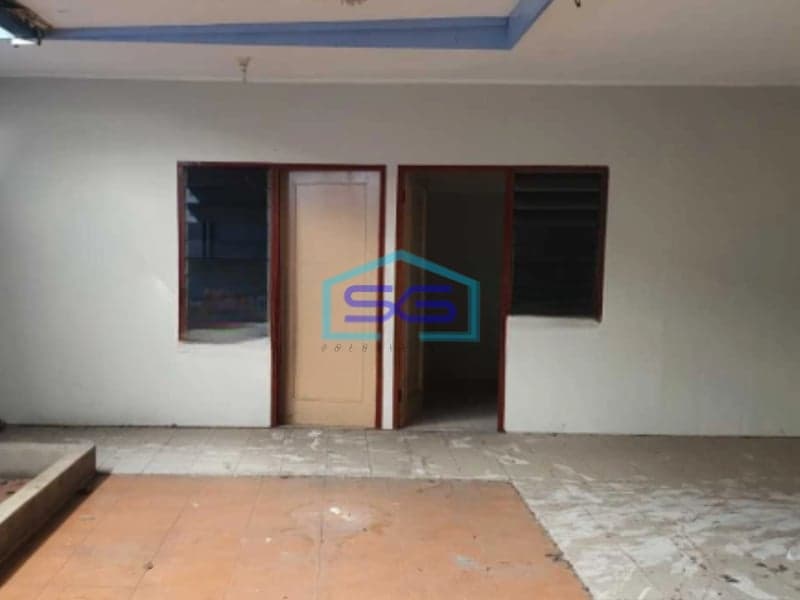 Disewakan Ruko Tengah Kota Daerah Depok Luas Bangunan 420 m²