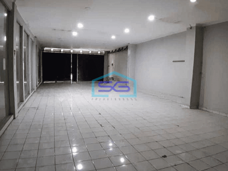 Dijual Gudang Luas Strategis di Mainroad Kiaracondong Bandung LT 1800m2
