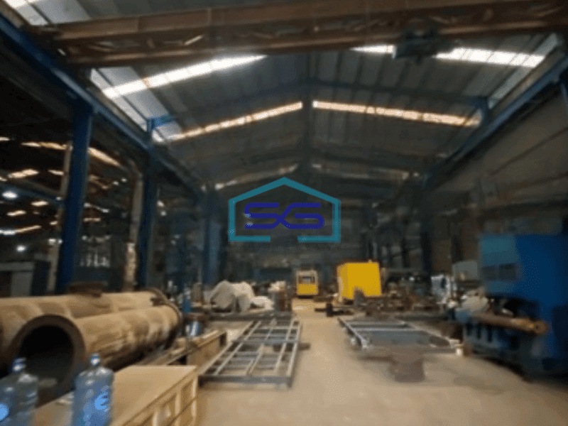 Dijual Gudang Akses Container Luas Bangunan 2500 m²di Cilodong Depok