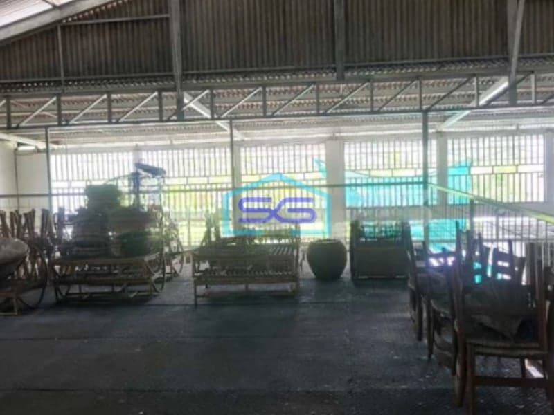 Disewakan Gudang 2 Lantai di Pinggir Jalan Utama Jalan Astasura Denpasar Utara Bali LB 352m2