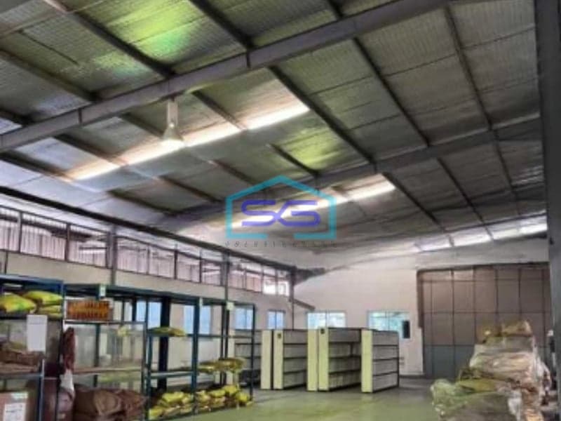 Dijual Pabrik Luas Bangunan  12000 m² Lokasi Strategis di Bekasi