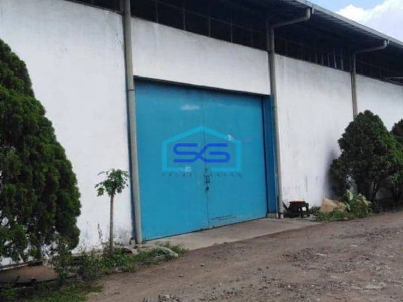 Disewakan Gudang Mainroad Kopo Bnadung Luas 1800m2