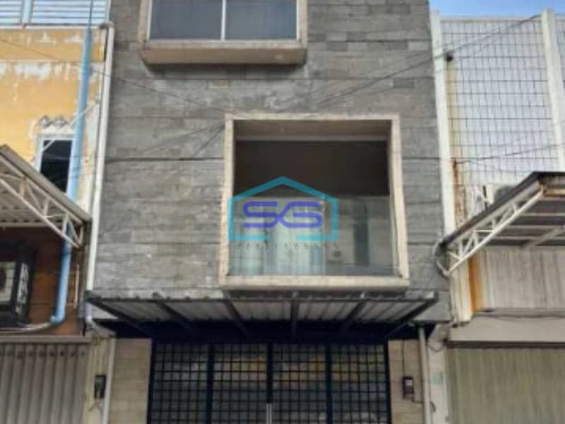 Dijual Ruko 3 Lantai Luas Tanah 100 m² Lokasi Bebas Banjir di Surabaya