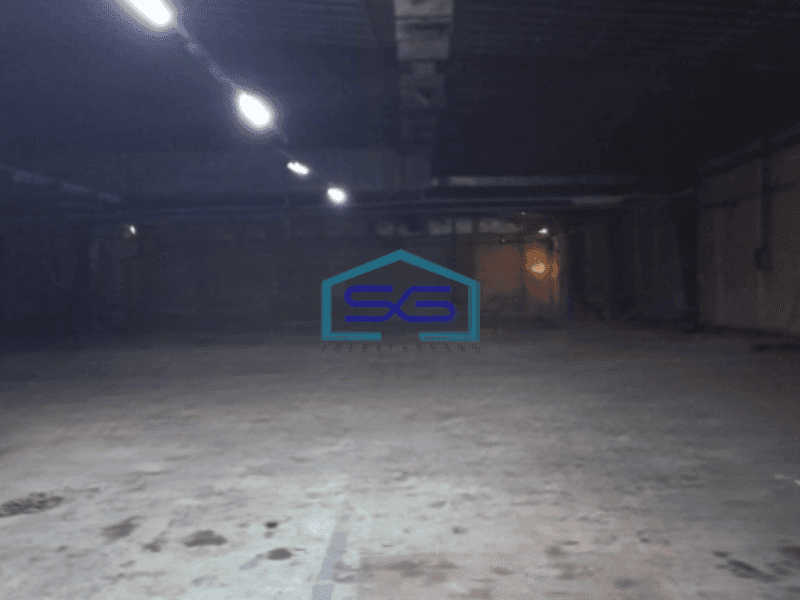Disewakan Gudang Luas Bangunan 1800 m² di Pinggir Jalan Raya Karawaci Tangerang