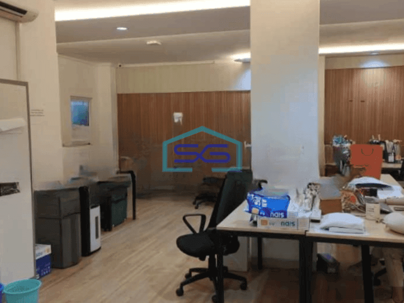 Disewakan Ruko Luas Bangunan  975 m² di Tanah Abang Jakarta Pusat