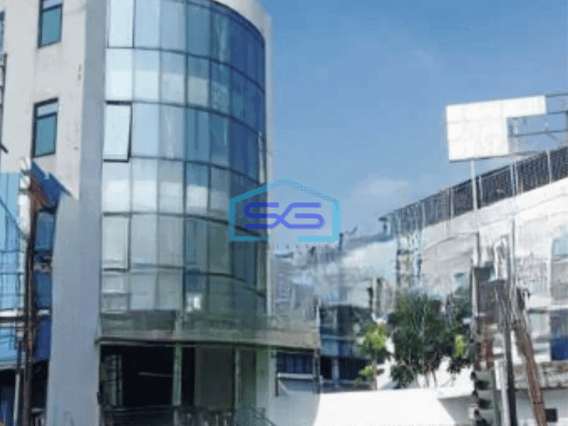 Disewakan Ruang Usaha Luas Bangunan  650 m² di Gunung Sahari Jakarta Pusat