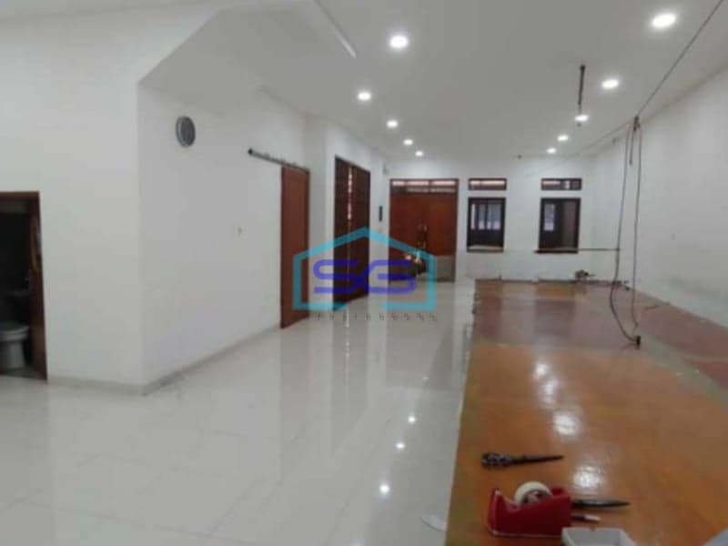 Dijual Gudang 3,5 Lantai Brand New di Petojo Jakarta Pusat LB 442m2