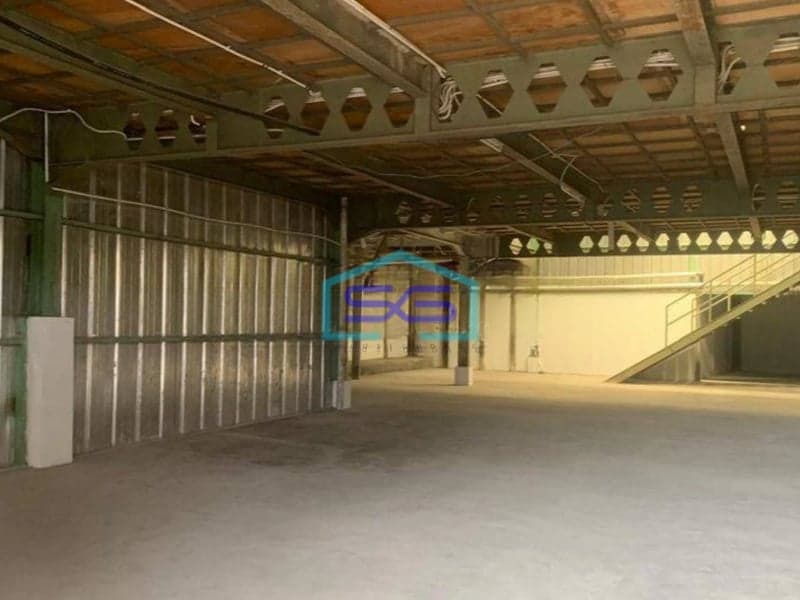 Disewakan Gudang 2 Lantai Cipondoh Kavling Dpr Luas 800m2 Masuk Kontainer Tangerang