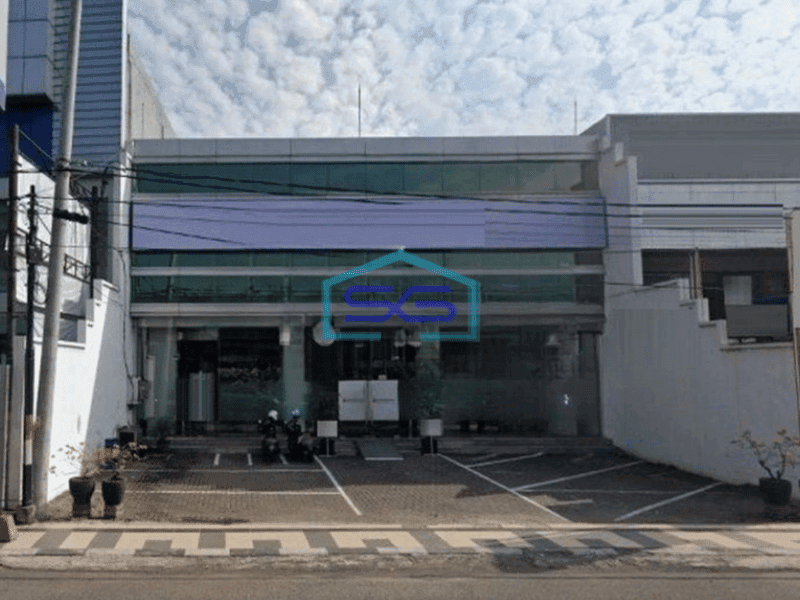 Dijual Ruang Usaha di Jendral Sudirman Semarang LT 712m2