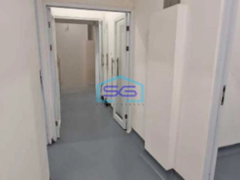 Disewakan Gudang 2 Lantai Epoxy Kawasan Blessindo Legok Tangerang LB 720m2