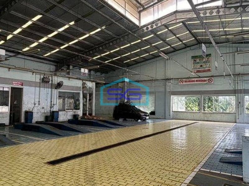 Dijual Cepat Gedung Kantor Ex. Showroom Mobil Di Sunter Jakarta Utara LB 1884m2