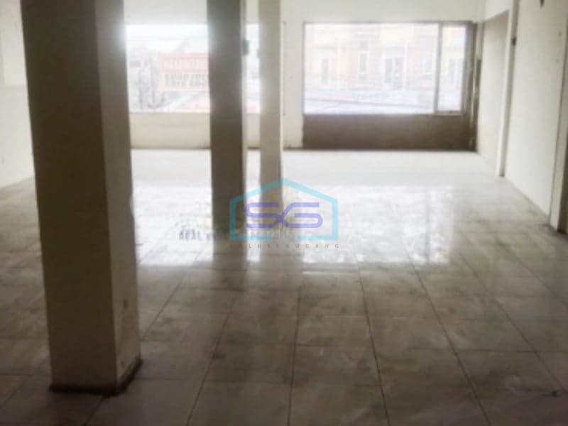 Disewakan Ruko Siap Pakai Lantai 3 Strategis di Pakis Malang Luas Bangunan 120m2