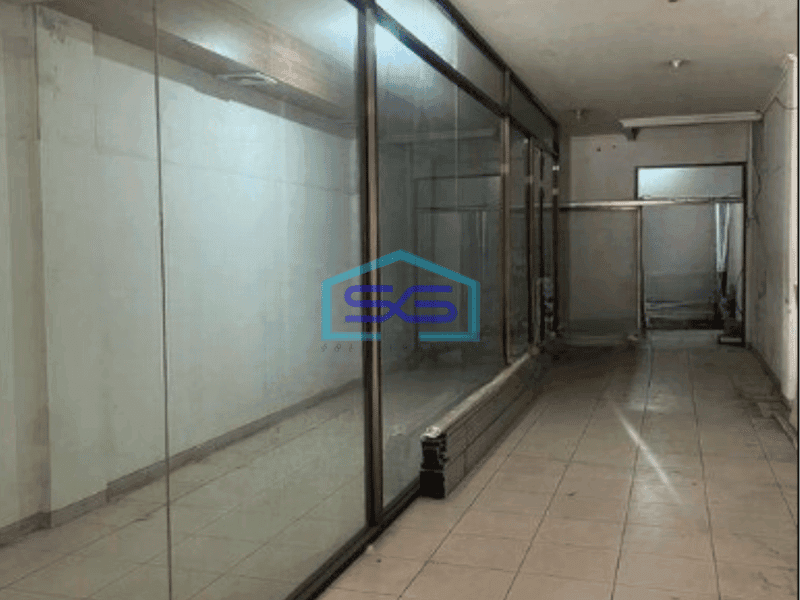 Disewakan Ruko Siap Pakai  Luas Bangunan  400 m² di Leuwi Panjang Bandung