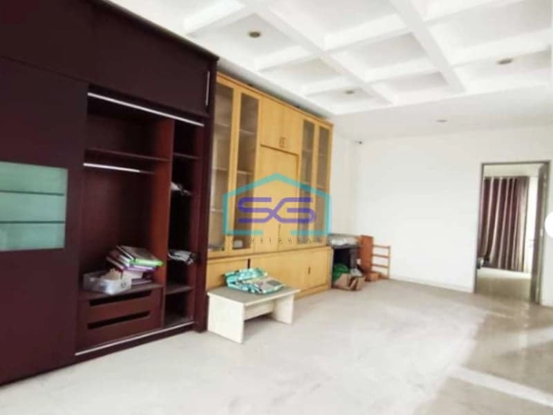 Disewakan Ruang Usaha Siap Huni di Kelapa Gading Jakarta Utara LB 483m2