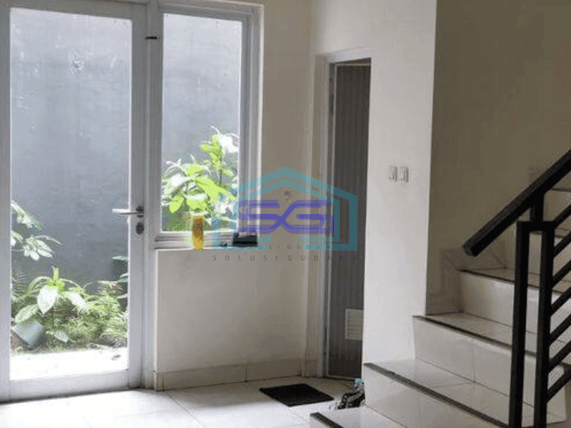 Dijual Ruko baru siap usaha di Raya Kencana Loka Bsd