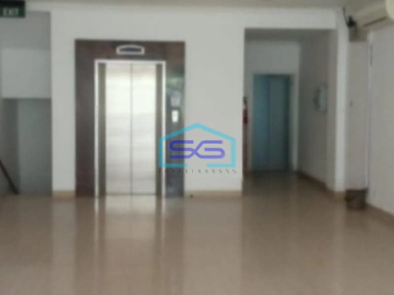 Disewakan Ruko Lokasi Strategis di Gajahmada Semarang Luas Tanah  183 m²