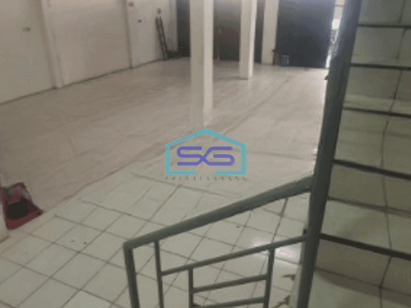 Disewakan Ruko Luas Bangunan  600 m² di Pluit Jakarta Utara