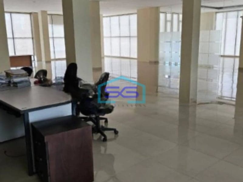 Dijual Ruang Usaha Luas Bangunan  2000 m² Ada Kantor di Bintaro Tangerang Selatan