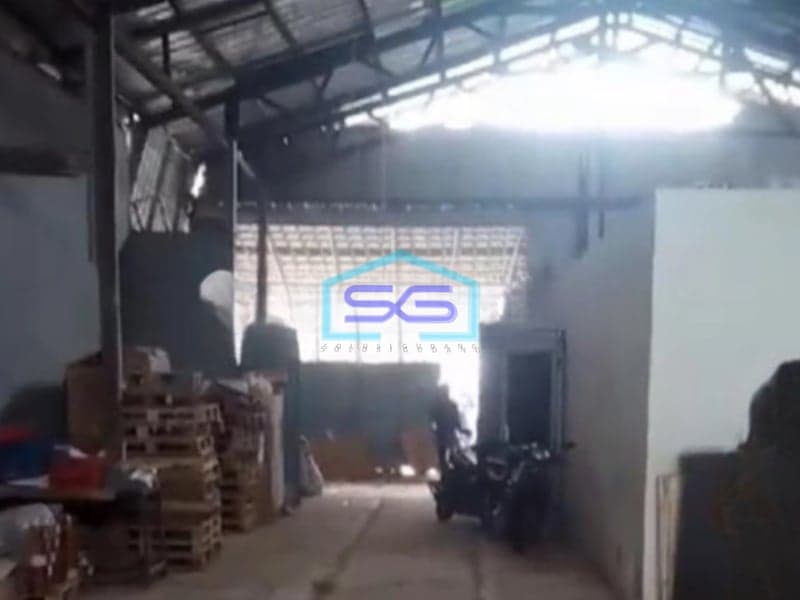 Dijual Gudang Siap Pakai di Lokasi Komersial Pinang Tangerang Luas 232m2
