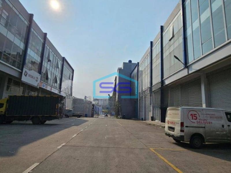 Dijual Gudang Siap Pakai Area Kompleks Pergudangan Duta Indah Sentoha Tangerang