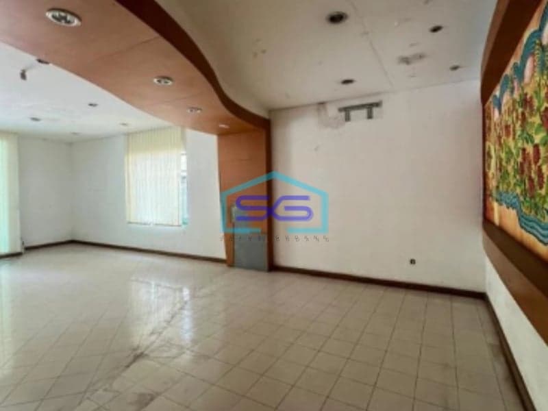 Disewakan Ruang Usaha Cocok Usaha di Mainroad Cihampelas Bandung LB 375m2