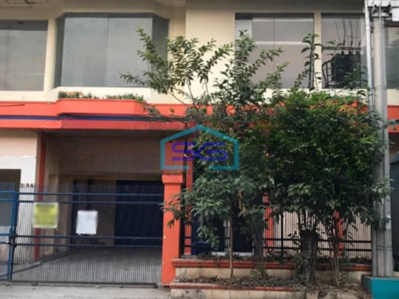 Dijual Gudang Luas Bangunan  650 m² Ada Kantor di Serpong Tangerang Selatan