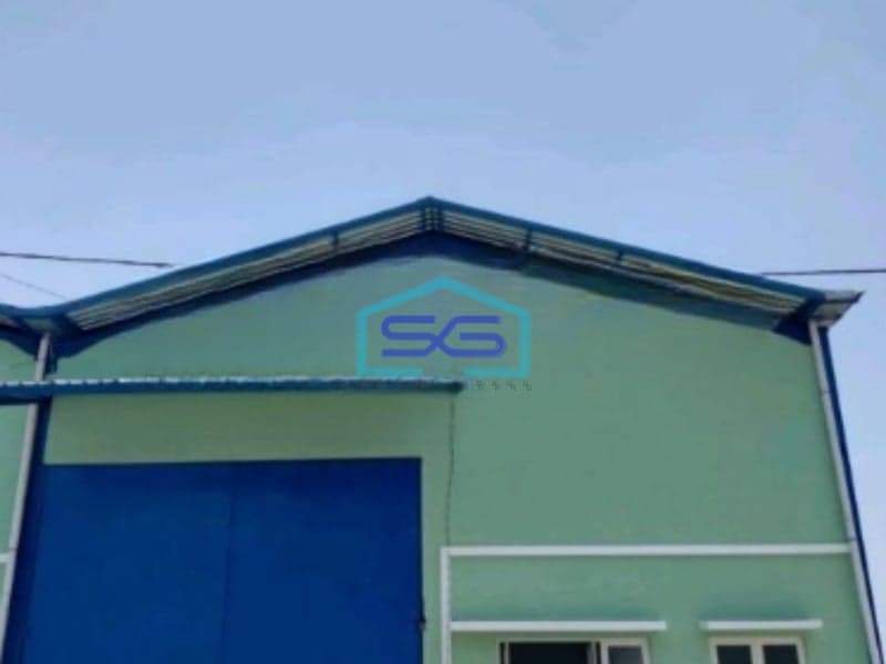 Dijual Gudang Akses Container Luas Tanah  396 m² Lokasi di Gresik Jawa Timur